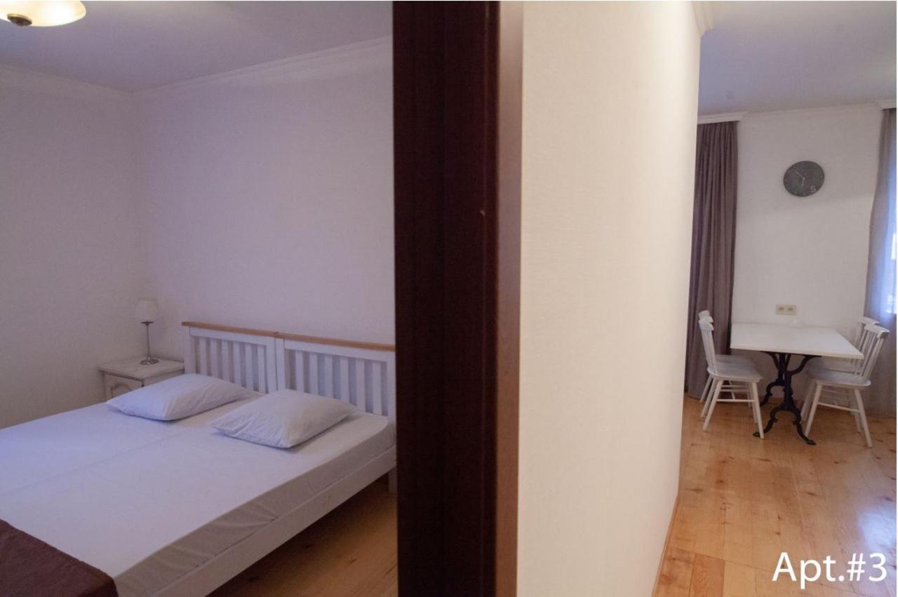 Svaneti Apartment'S Местия Екстериор снимка